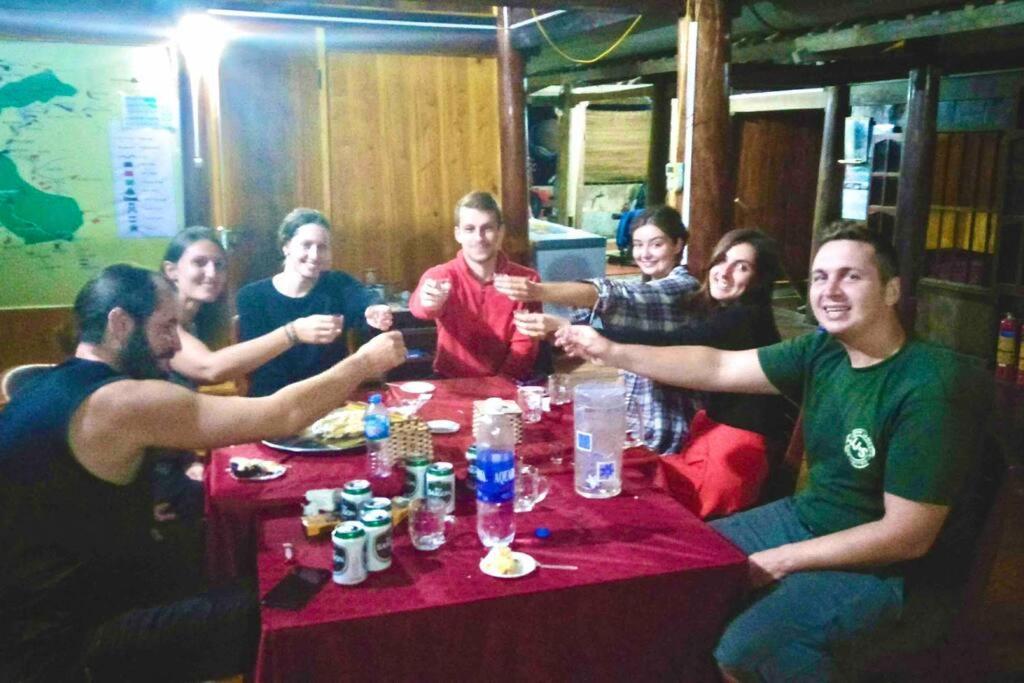 Ba Be Lake-Huyen Hao Homestay Εξωτερικό φωτογραφία