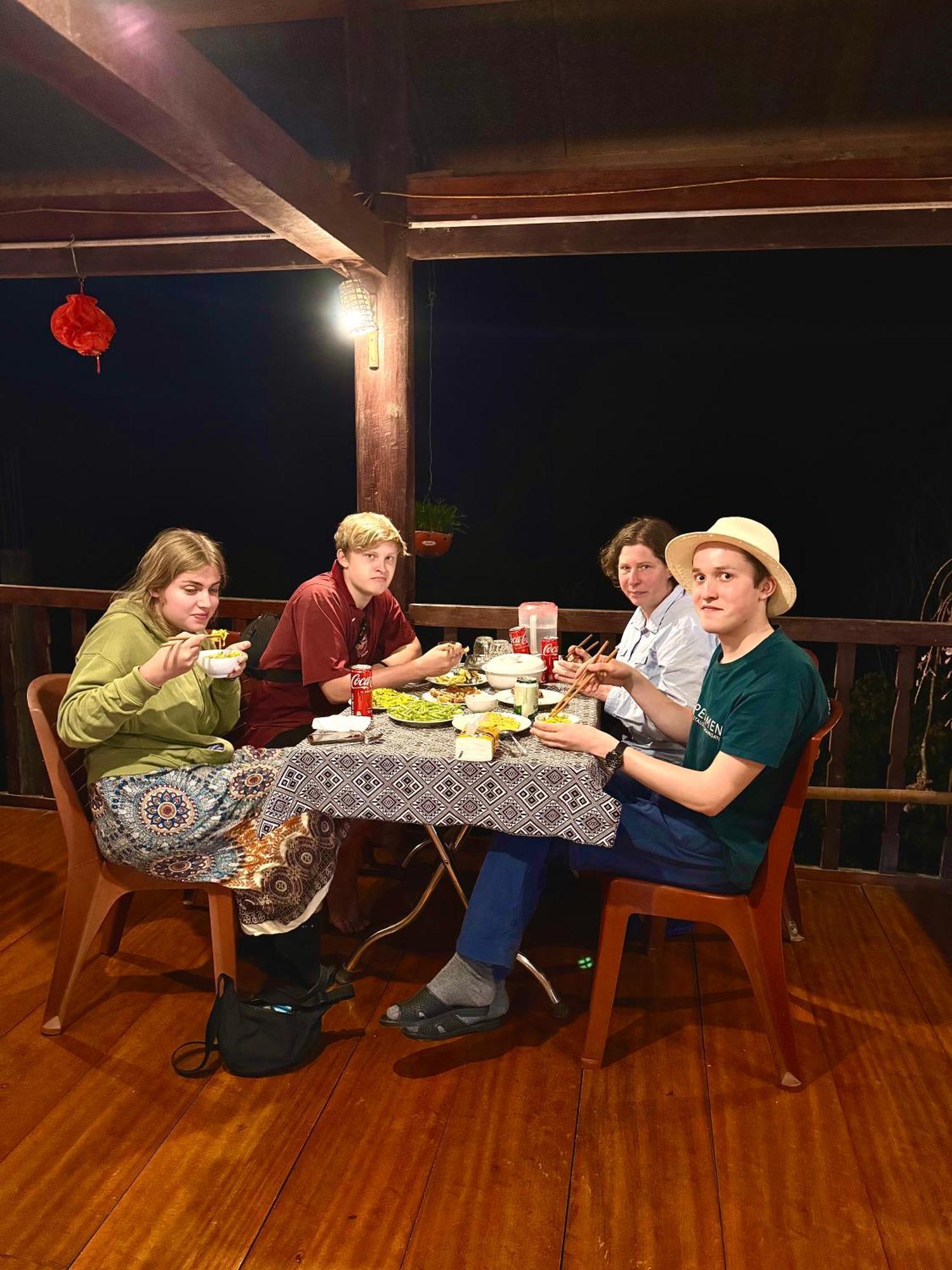 Ba Be Lake-Huyen Hao Homestay Εξωτερικό φωτογραφία